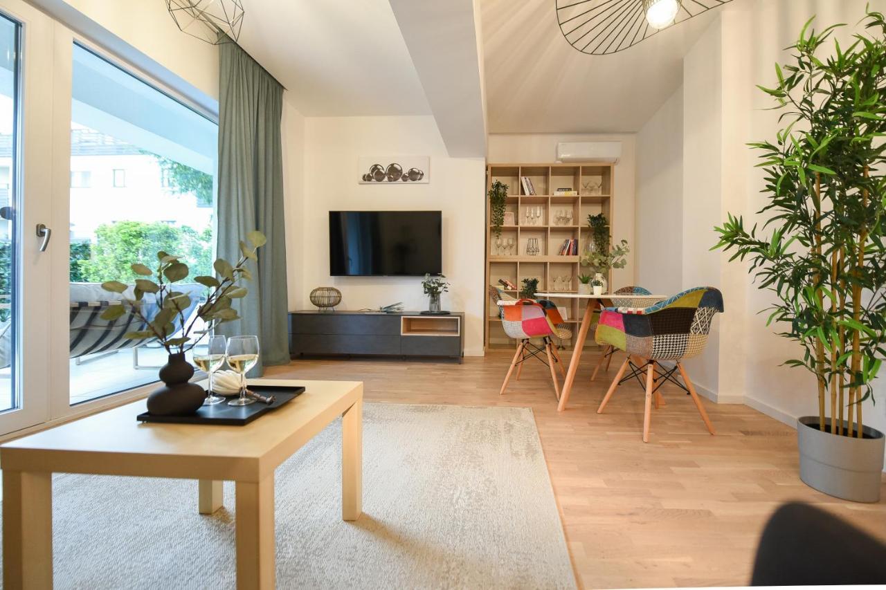 Vacation Feel - 2Br Apartment With Terrace & Private Parking In Baneasa Βουκουρέστι Εξωτερικό φωτογραφία